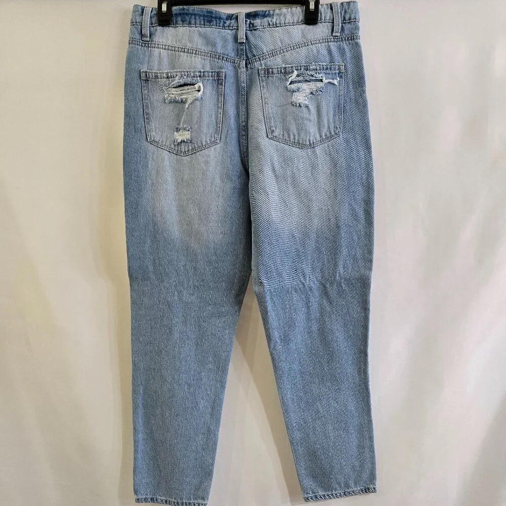 No Boundaries Jeans - Picture 2 of 11